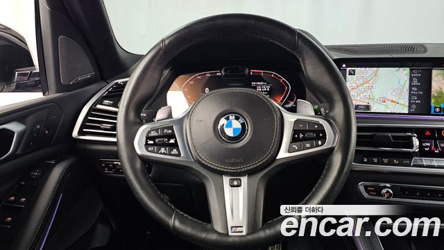 BMW X5 2019 — photo 19