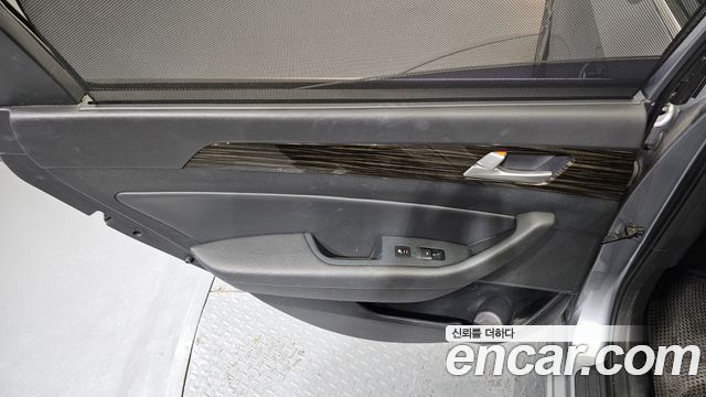 Hyundai Sonata 2016 — photo 15