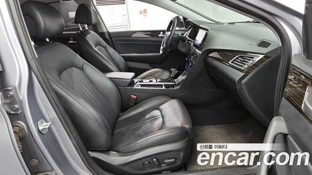 Hyundai Sonata 2016 — photo 16
