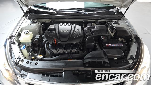Kia K7 2012 — photo 6