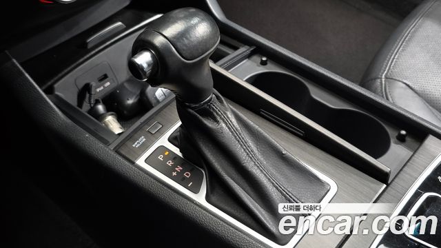 Kia K7 2012 — photo 9