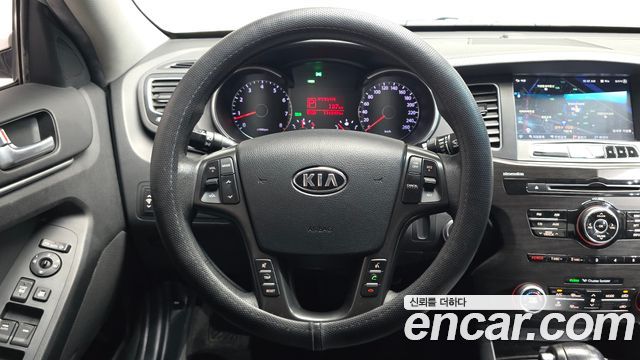 Kia K7 2012 — photo 13