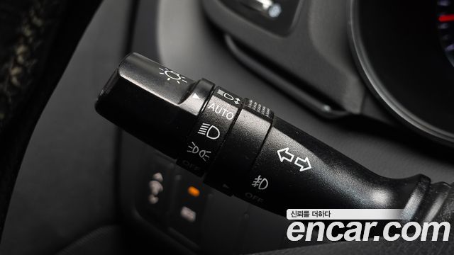 Kia K7 2012 — photo 16