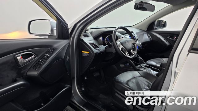 Hyundai Tucson 2011 — photo 10