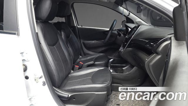 Chevrolet Korea Spark 2018 — photo 17