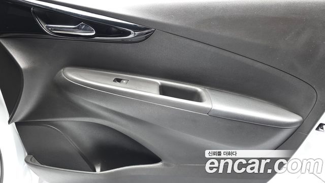 Chevrolet Korea Spark 2018 — photo 14