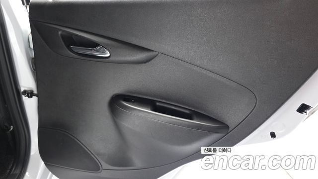 Chevrolet Korea Spark 2018 — photo 15