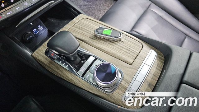 Kia K9 2025 — photo 9