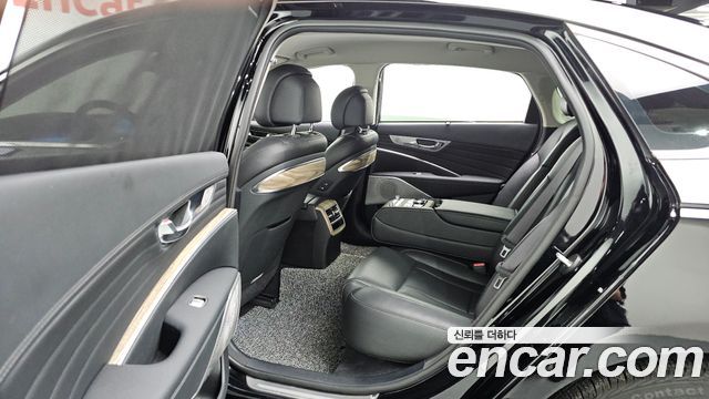 Kia K9 2025 — photo 19