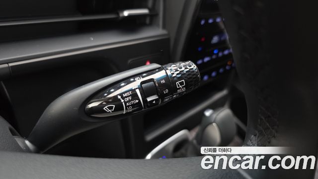 Hyundai Staria 2025 — photo 21