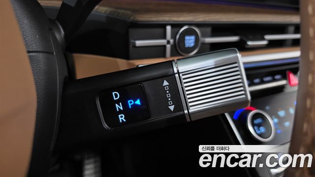 Hyundai Santafe 2024 — photo 12