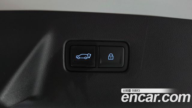 Hyundai Santafe 2024 — photo 23