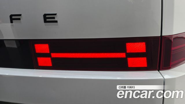 Hyundai Santafe 2024 — photo 9