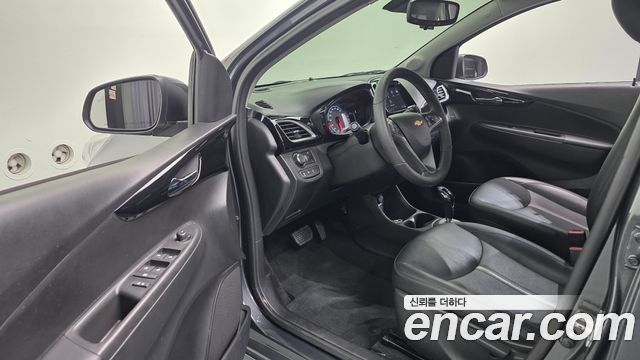 Chevrolet Korea Spark 2022 — photo 11