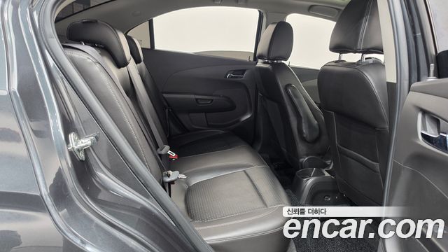 Chevrolet Korea Aveo 2018 — photo 18