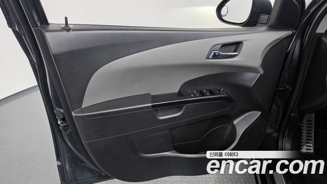 Chevrolet Korea Aveo 2018 — photo 14