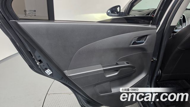 Chevrolet Korea Aveo 2018 — photo 15