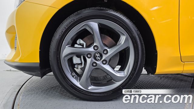 Hyundai Veloster 2018 — photo 5