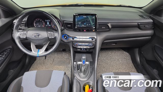 Hyundai Veloster 2018 — photo 10
