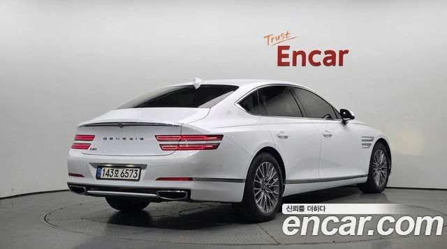 Genesis G80 2022 — photo 2