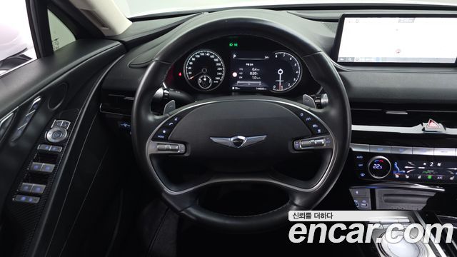 Genesis G80 2022 — photo 19