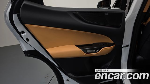 Lexus NX 2025 — photo 15