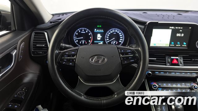 Hyundai Grandeur 2018 — photo 13