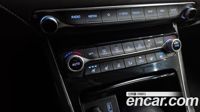 Hyundai Grandeur 2018 — photo 16