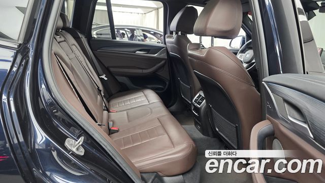 BMW iX3 2022 — photo 17