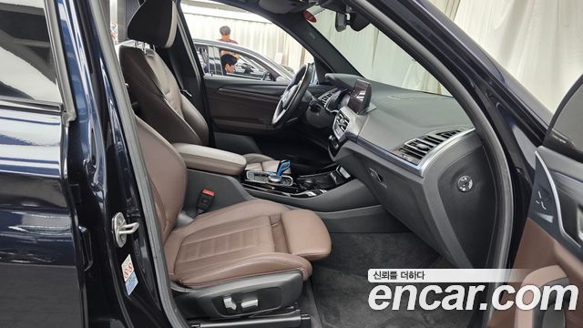 BMW iX3 2022 — photo 16