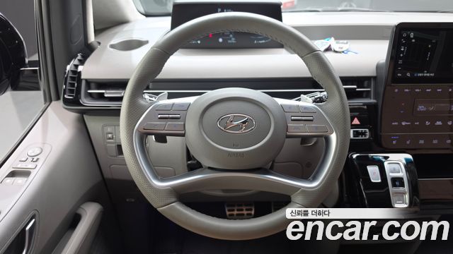 Hyundai Staria 2022 — photo 19