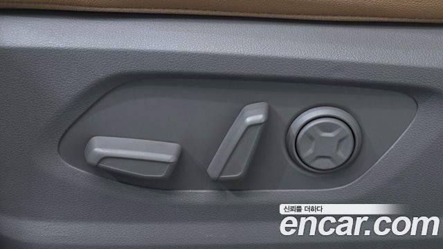 Hyundai Staria 2022 — photo 24