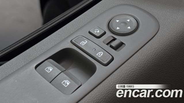 Hyundai Staria 2022 — photo 27