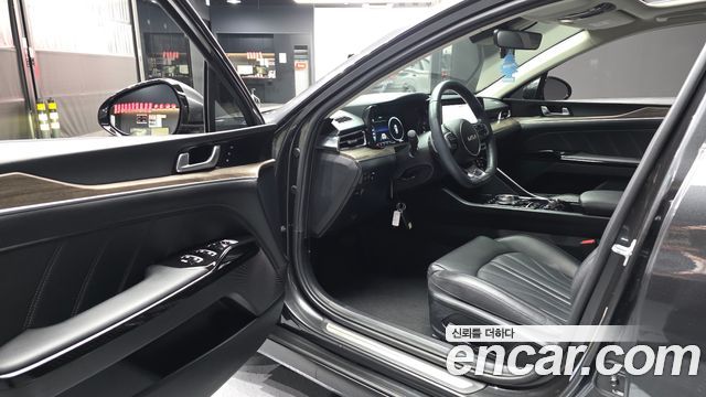 Kia K5 2022 — photo 13