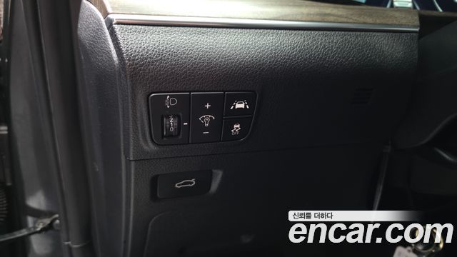 Kia K5 2022 — photo 25