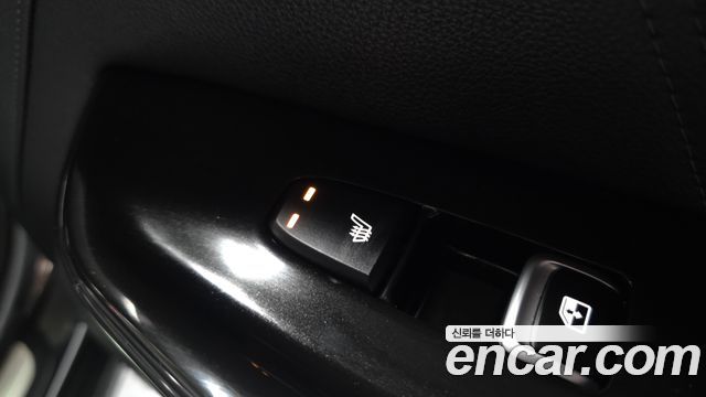 Kia K5 2022 — photo 29