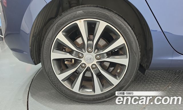 Hyundai i30 2017 — photo 5