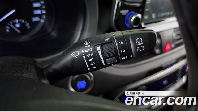 Hyundai i30 2017 — photo 27