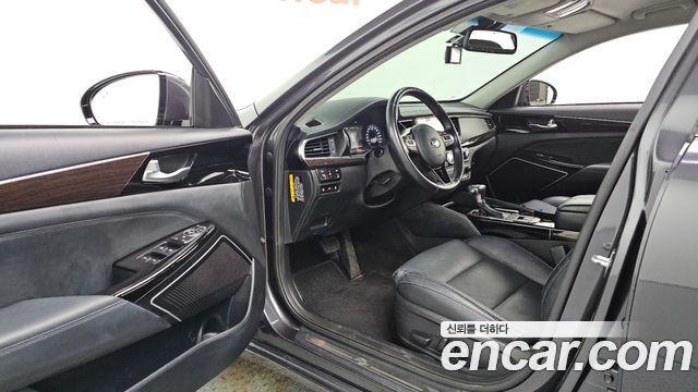Kia K7 2017 — photo 10