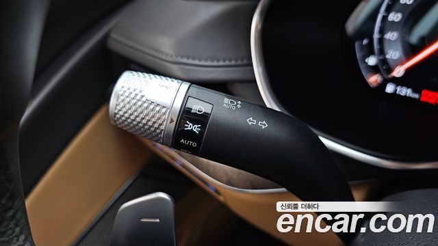 Genesis G80 2021 — photo 33