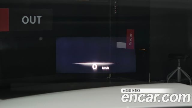 Genesis G80 2021 — photo 35