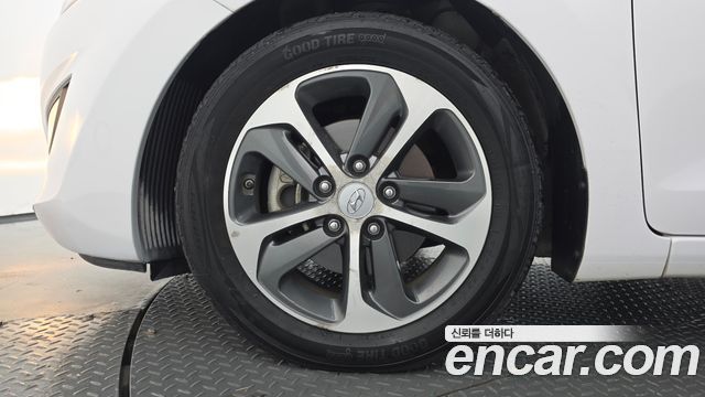Hyundai i30 2016 — photo 5
