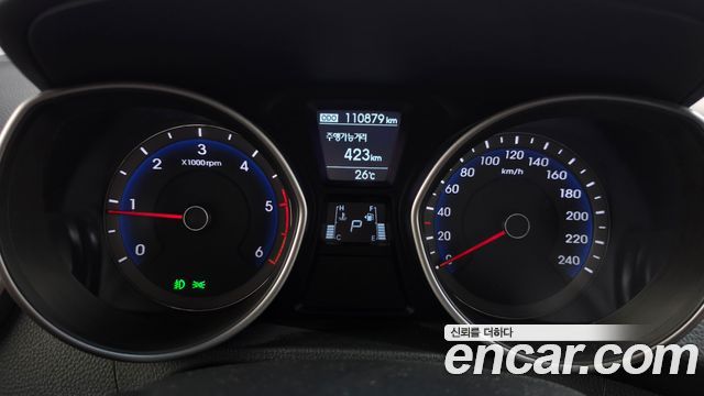 Hyundai i30 2016 — photo 11