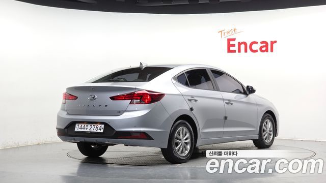 Hyundai AVANTE 2020 — photo 2