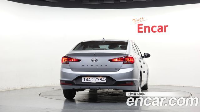 Hyundai AVANTE 2020 — photo 4