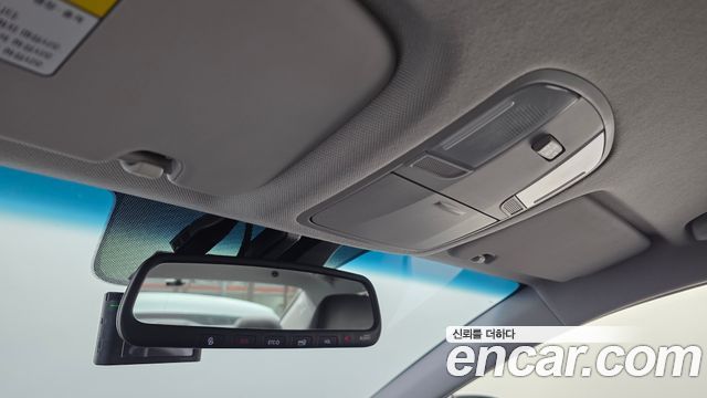 Hyundai AVANTE 2020 — photo 25