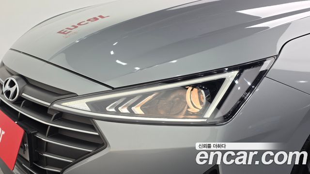 Hyundai AVANTE 2020 — photo 8