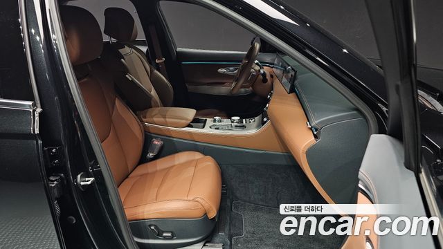 Genesis GV70 2025 — photo 16