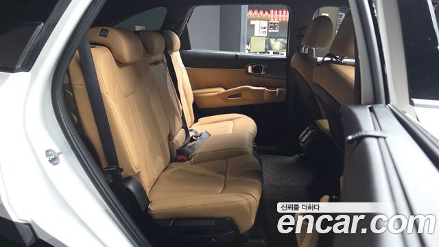 Kia Sorento 2021 — photo 18