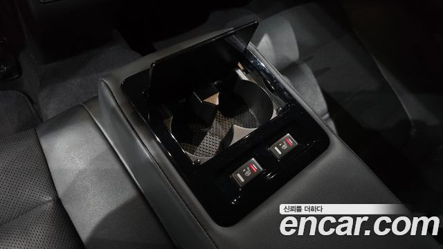 Renault Korea SM6 2017 — photo 17